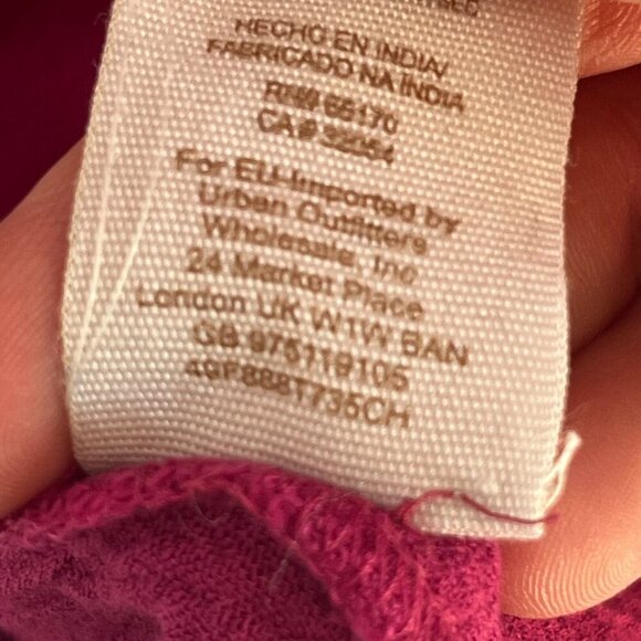 Free People  High-Low Button-Down Boyfriend Fit Tunic Top Tab Sleeve Magenta M - Picture 8 of 10